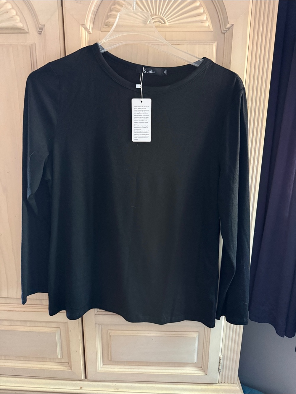 Black Long Sleeve Crewneck Top